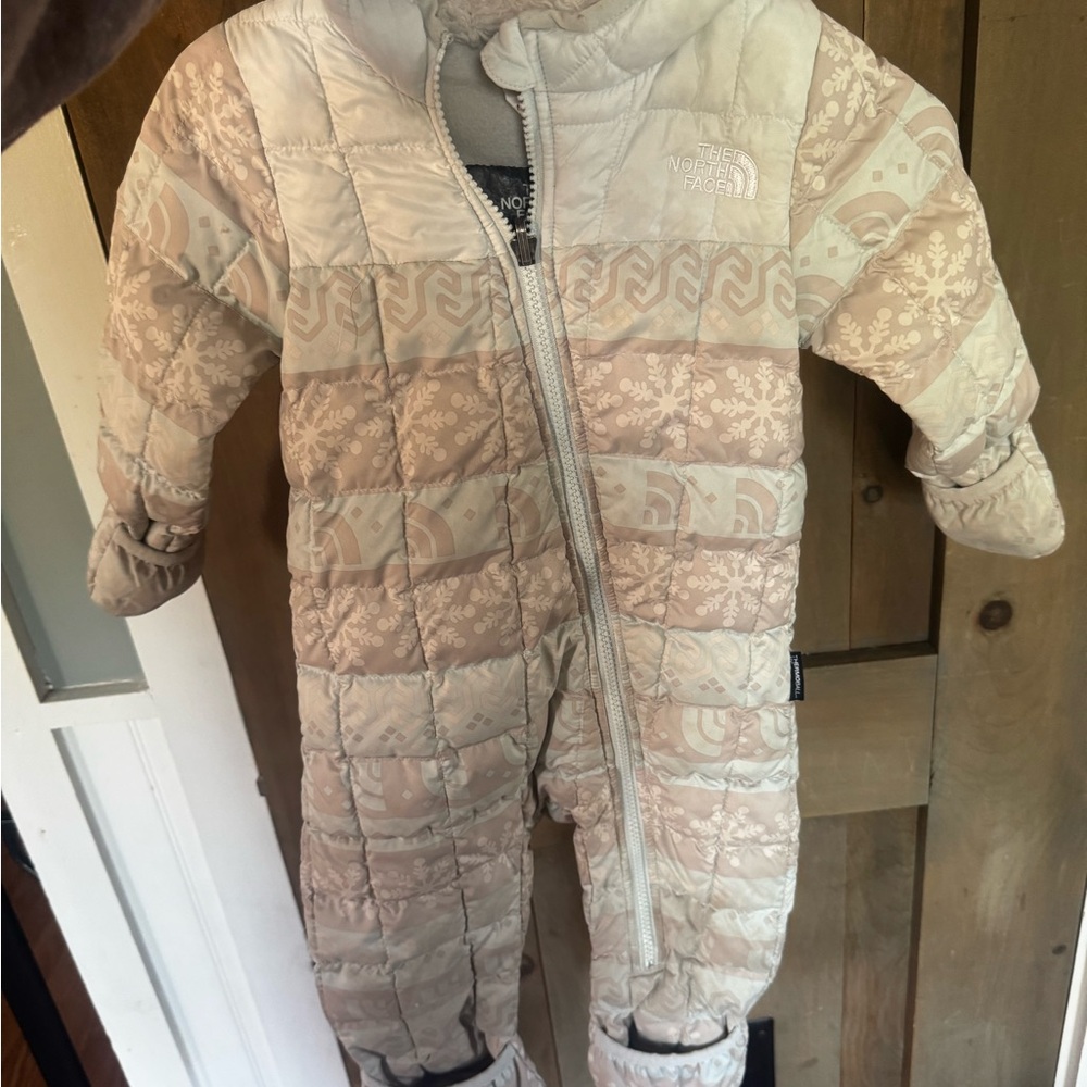 The North Face Kids One Piece Footie - Cream and Tan